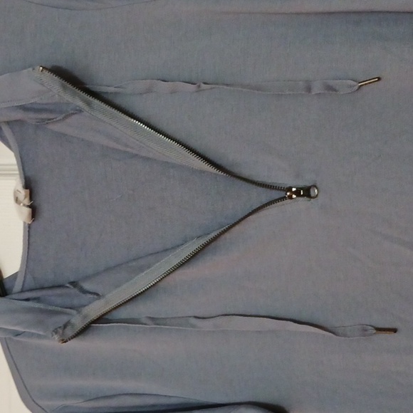 COPY - Womens Cable & Gauge Tunic Hoodie Top Sz.Lg. Blue Zip 20"Pit to Pit Leng… - Picture 2 of 10